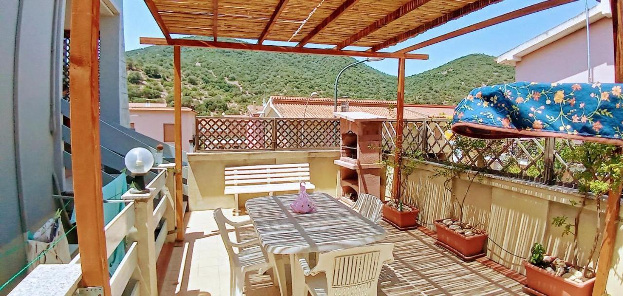 Casa Vacanze Sole E Mare Teulada Bagian luar foto